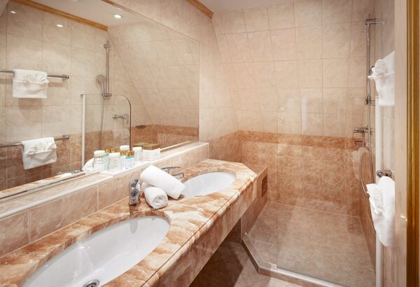 Lakeside hotel - Salzburg – Lake Zell - Junior-Suite